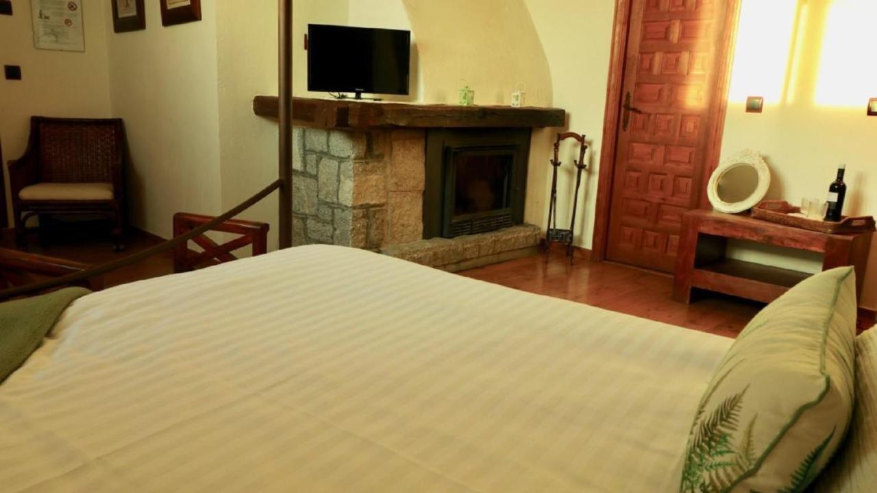 فندق Casona De Navalmedio سيرسيديلا المظهر الخارجي الصورة